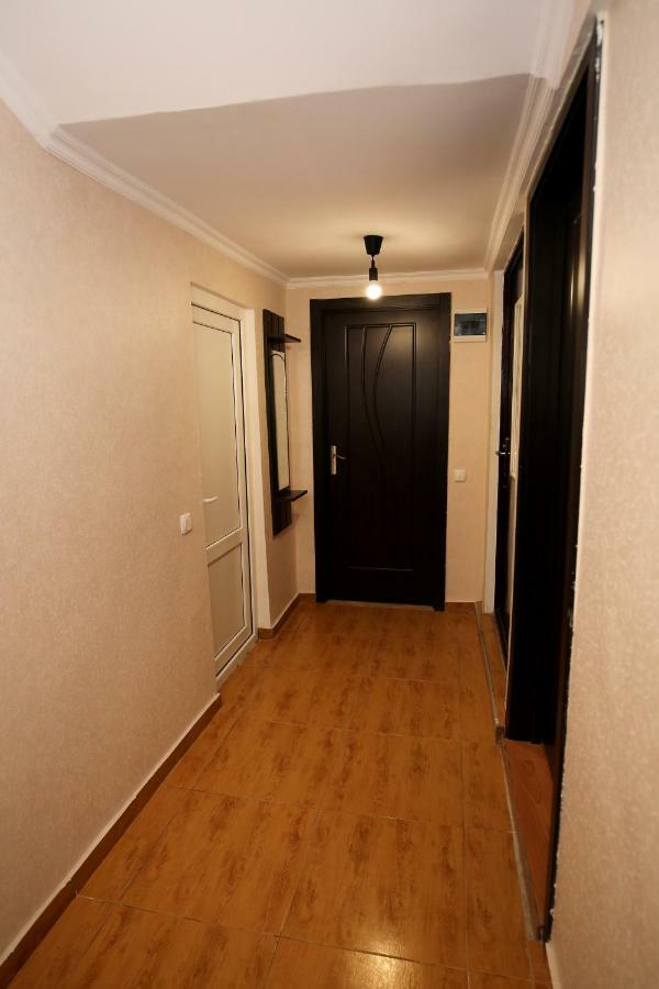 Guest House Zatika Tbilisi Esterno foto