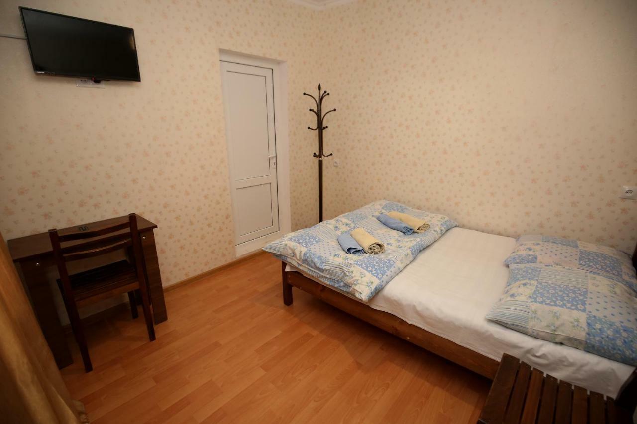 Guest House Zatika Tbilisi Esterno foto
