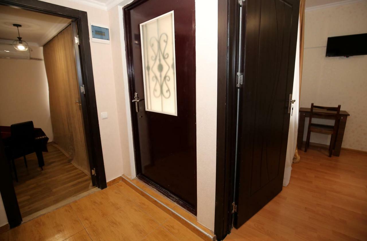 Guest House Zatika Tbilisi Esterno foto