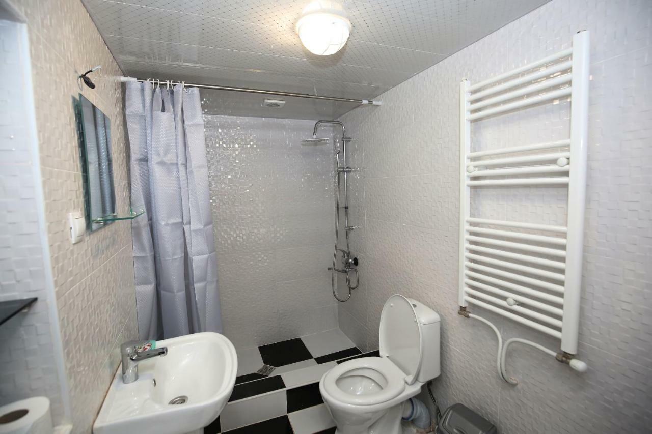 Guest House Zatika Tbilisi Esterno foto